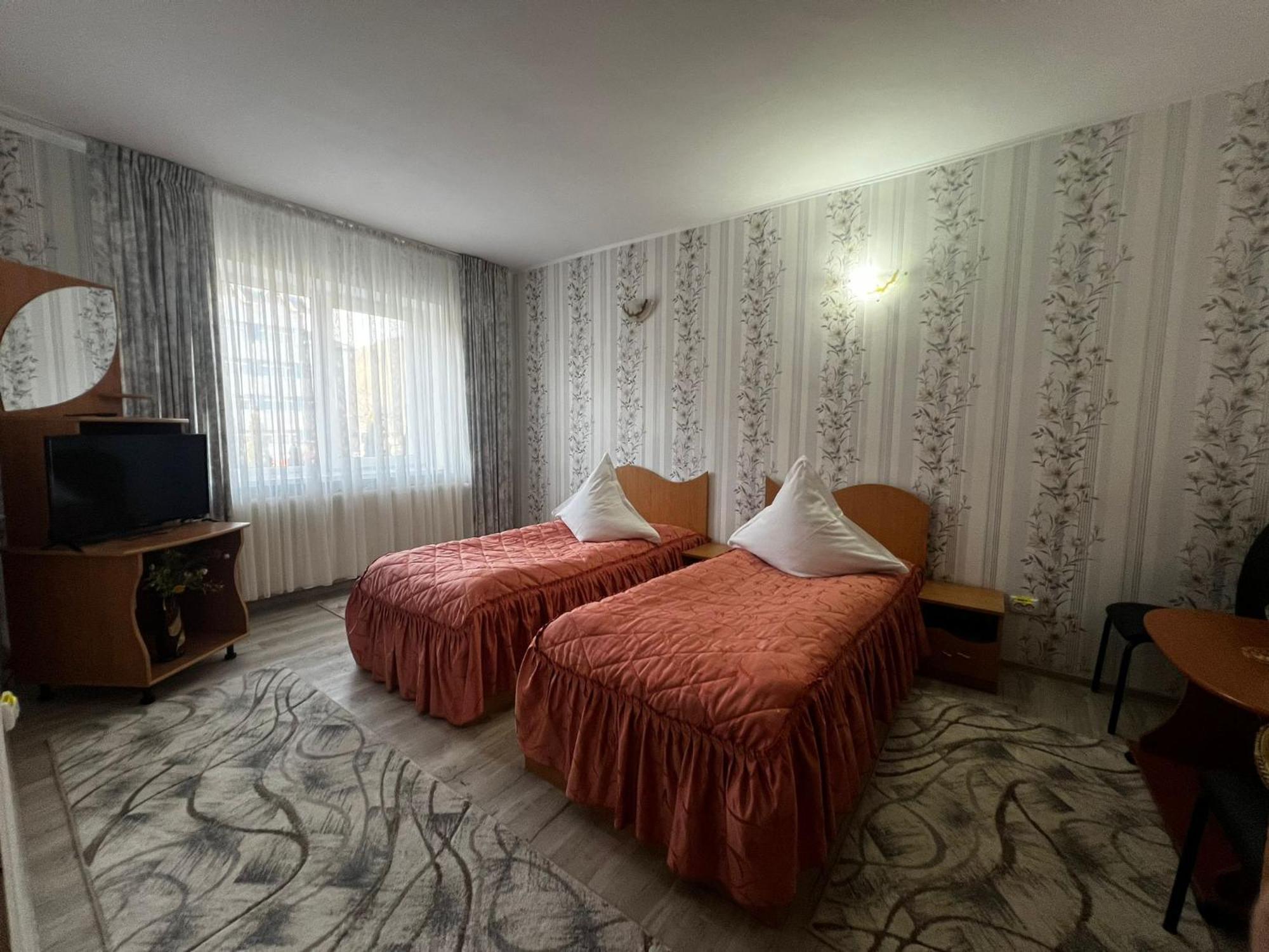 Pensiunea Ursulet Piatra Neamţ Exterior foto